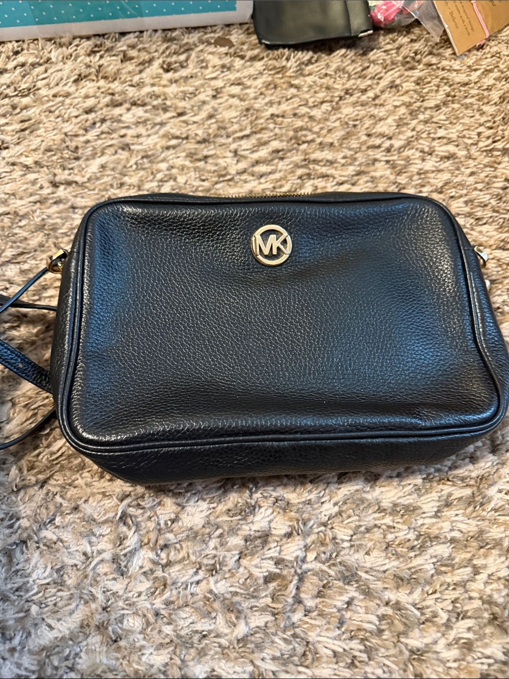 Michale Kors crossbody